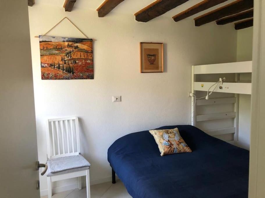 شقة La Casa Novella, A 450 Metri Dal Mare مونيلّي المظهر الخارجي الصورة